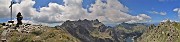 55 Dalla cima di Val Pianella vista panoramica sulla vallata di Trona 